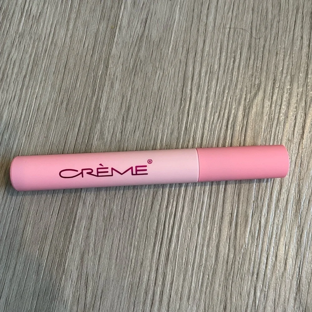 The Crème Shop Anime Eyes Mascara Lengthening, Lifting, Curling